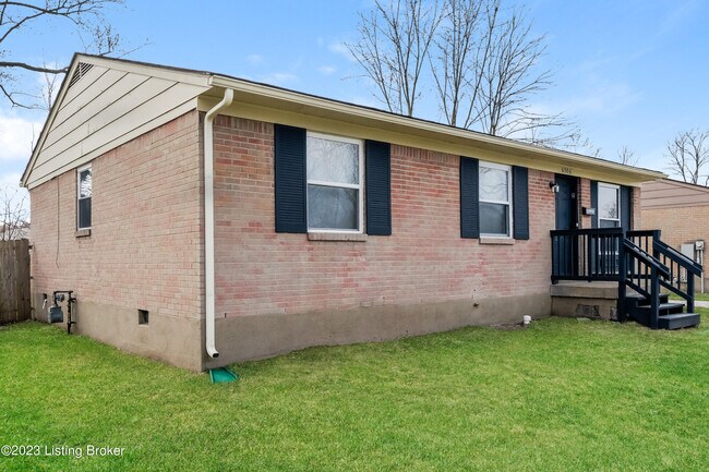 Building Photo - 6506 Maravian Dr