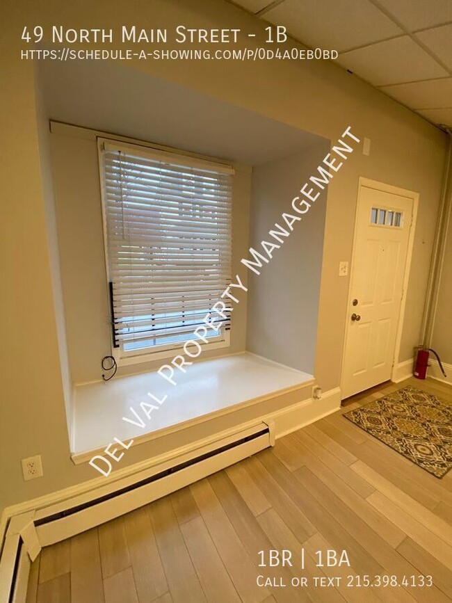 Foto del edificio - 49 N Main St