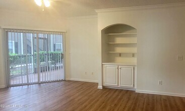Building Photo - 1300 Riverplace Blvd