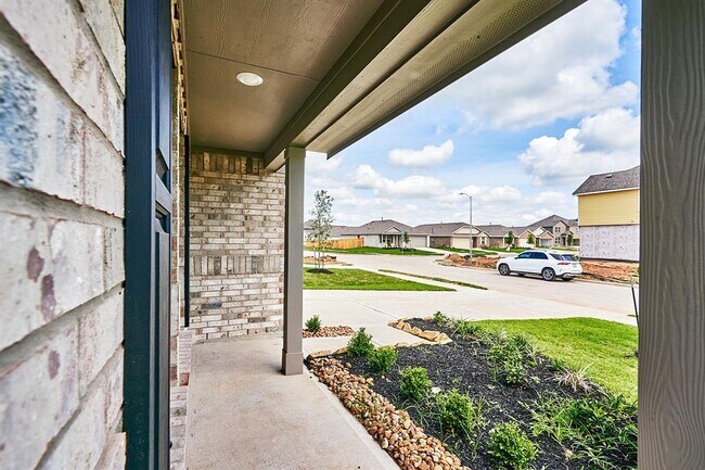 Foto del edificio - 3323 Avary River Ln