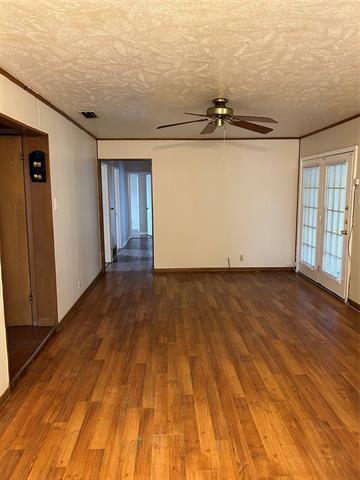Building Photo - 2127 Aloha Dr