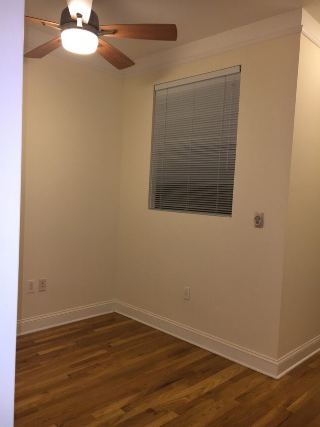Foto del edificio - 810 9th Ave