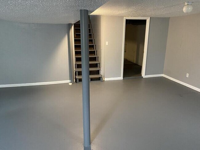 Foto del edificio - 7712 E 88th St
