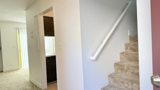 Photo - Charming 2BD/1.5BA Townhome in Westside Danville- Available NOW!