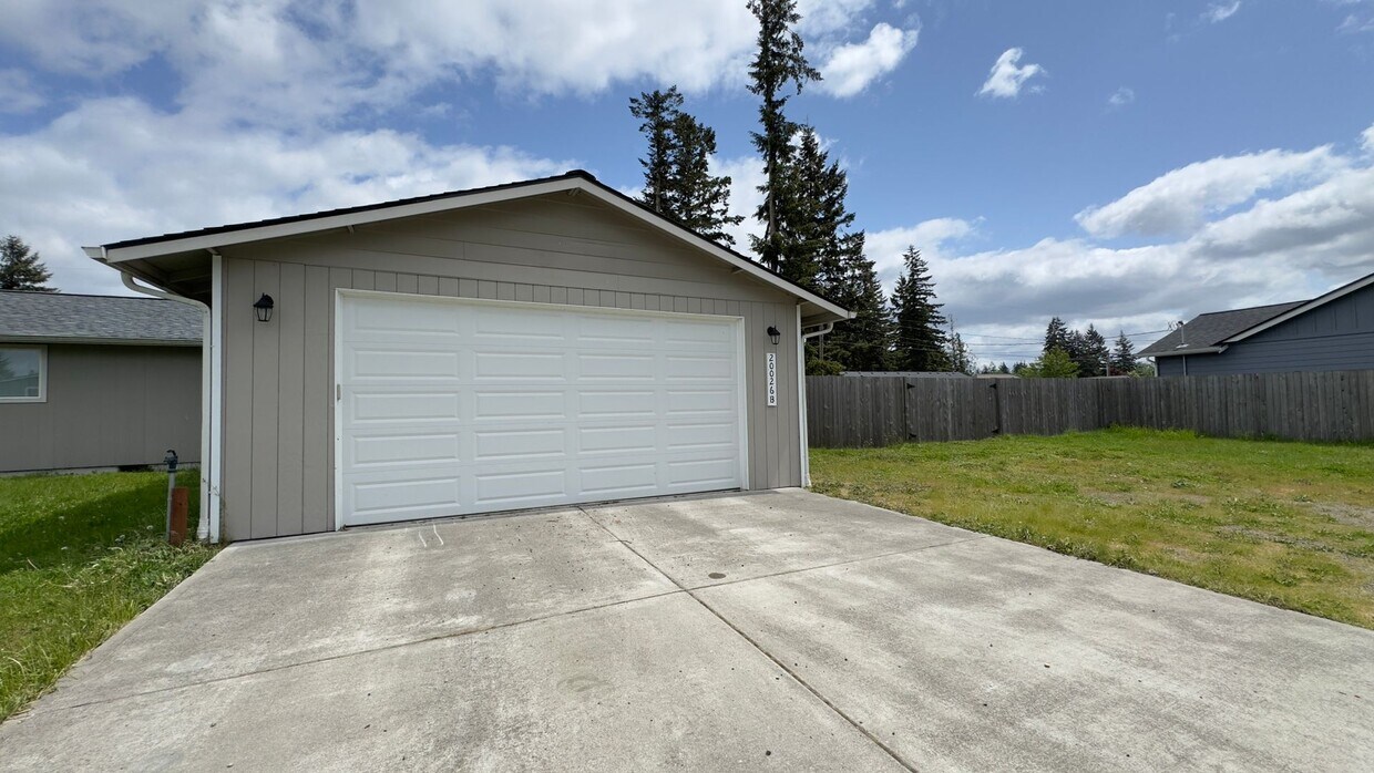 20026 Sagewood Ln SW Unit B, Centralia, WA 98531 Room for Rent in Centralia, WA