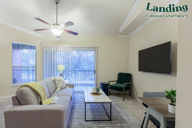Foto del edificio - 7101 Chase Oaks Blvd