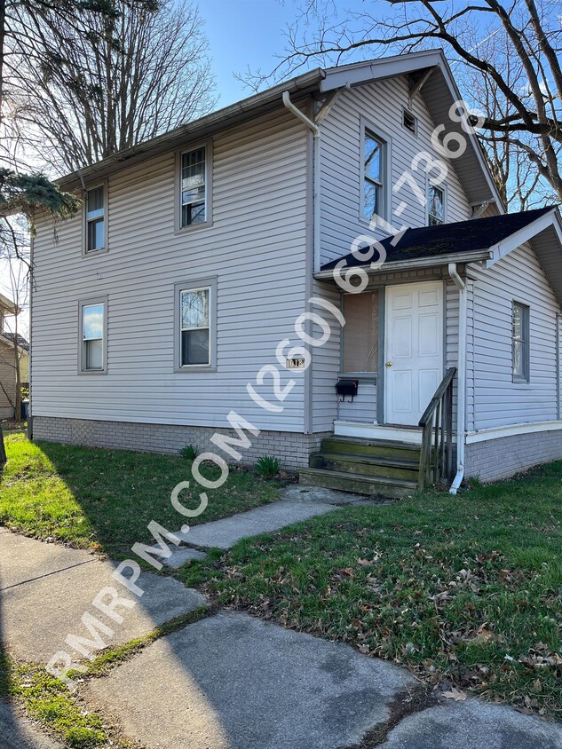 Primary Photo - 1018 Woodview Blvd