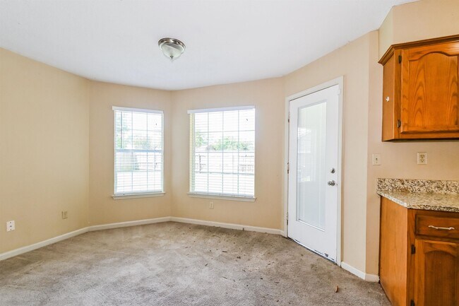 Foto del edificio - 2569 Kate Bond Rd