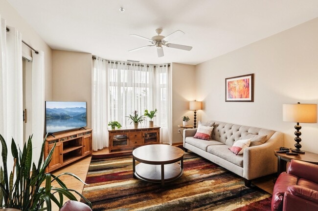 Sala de estar - 301 Harbour Town Dr