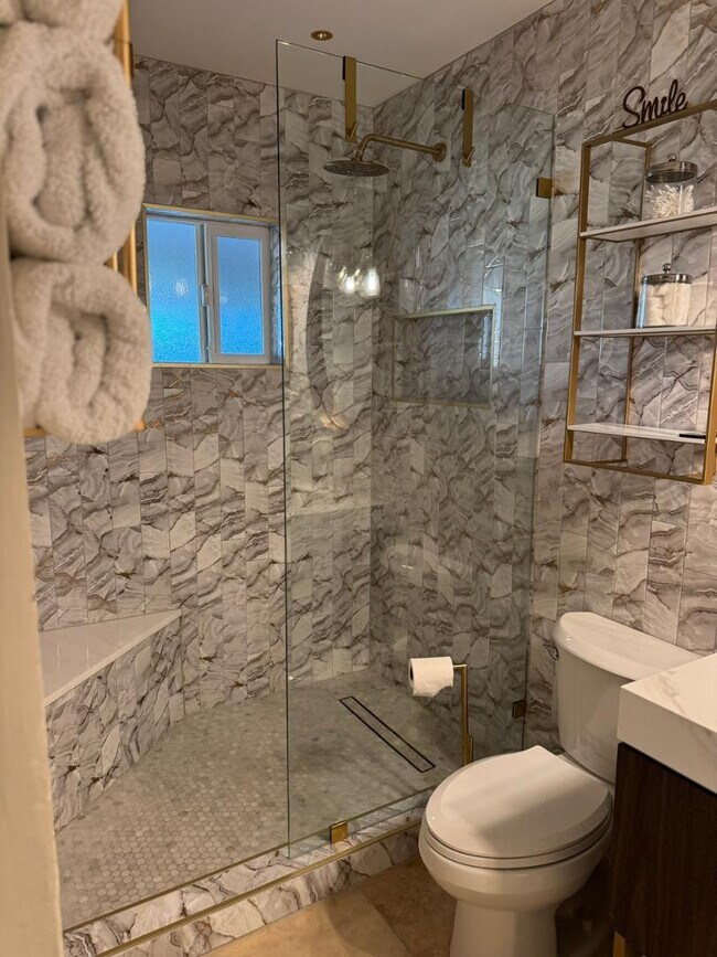 Foto del edificio - 11035 N 32nd St