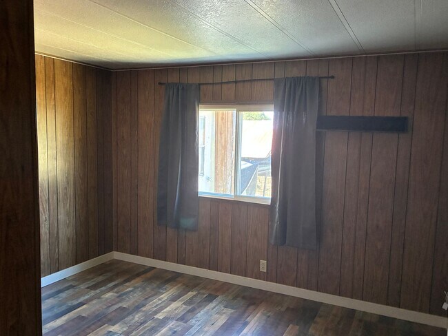 Building Photo - 36041 Ohara Rd