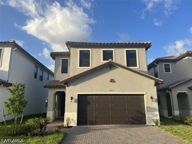 Building Photo - 5657 Agostino Way