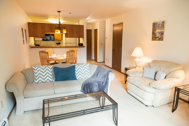 Building Photo - Walt Pease & Associates Corporate Rentals