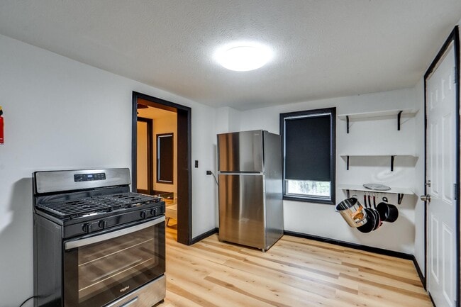 Foto del edificio - 2173 E 73rd St