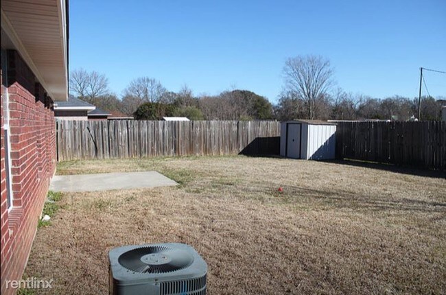 Building Photo - 3 br, 2 bath House - 307 Jackson St