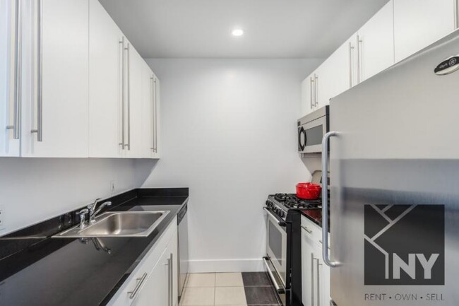 Foto del edificio - 2 bedroom in NEW YORK NY 10007