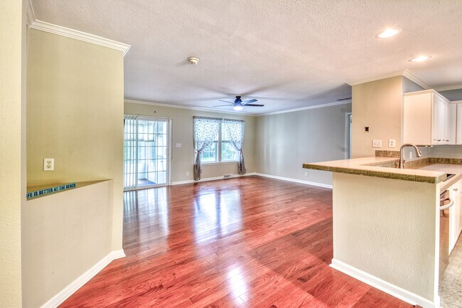 Building Photo - 162 Wellspring Dr