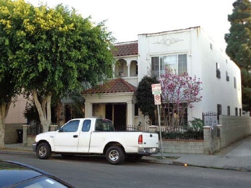 Primary Photo - 2748 W 15th St