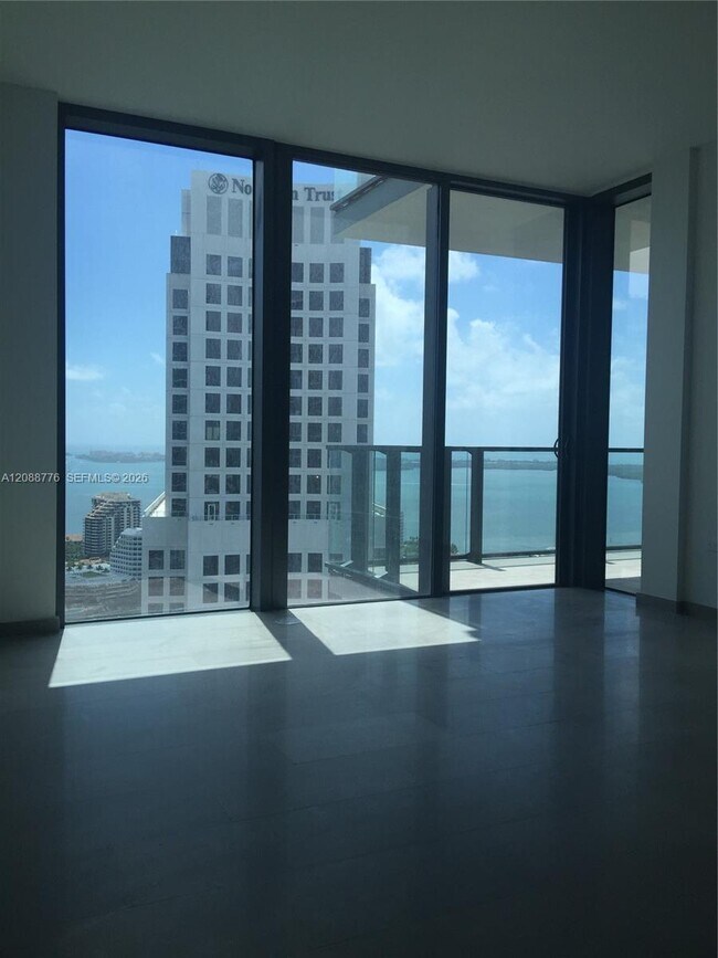 Foto del edificio - 68 SE 6th St