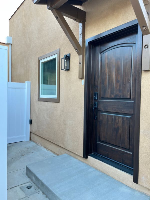 Building Photo - 716 Portola Ave