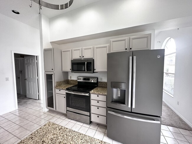 Building Photo - 3880 Becontree Pl