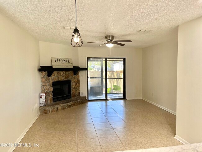 Foto del edificio - 2066 Utah Ave