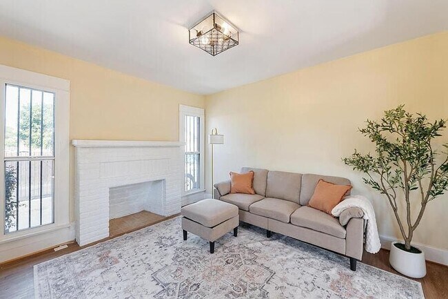 Foto del edificio - 1321 E 48th St