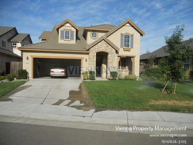 Building Photo - Beautiful Home in The Rivers in West Saccr...