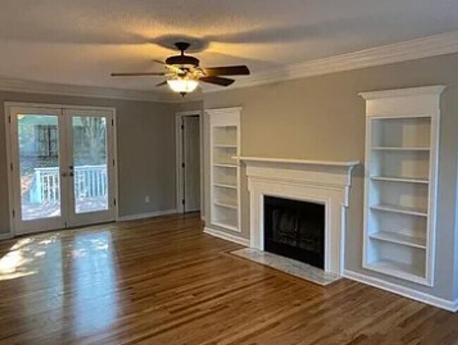 Foto del edificio - 3Bed/2.5Bath 1600 sq ft home located in Braewick