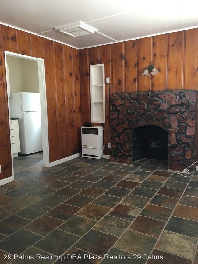 Building Photo - 6630 Adobe Rd