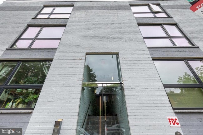 Foto del edificio - 1514 Newton St NW