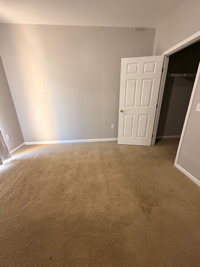 Foto del edificio - 7440 S Blackhawk St