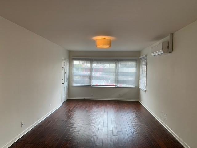 Photo - 4185 Angeles Vista Blvd House