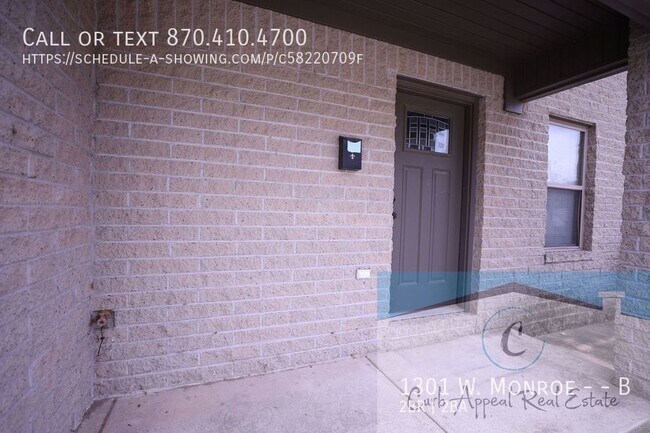 Building Photo - Beautiful, recently built 2 bed / 1.5 bath...