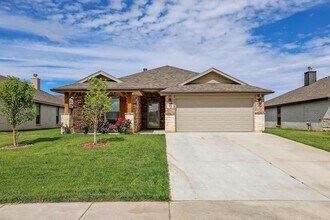 Building Photo - 7811 Bellamy Dr