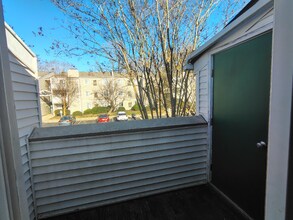 Building Photo - 600 Reusens Rd