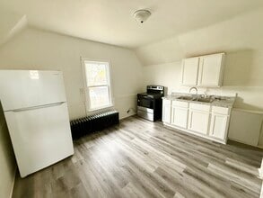 Building Photo - 2300 56th St