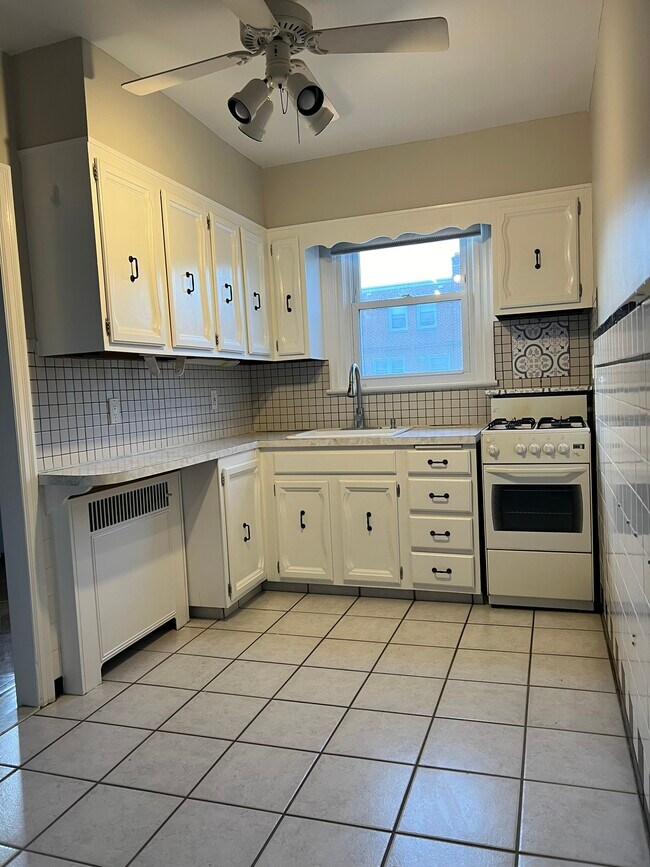 Foto del edificio - 6140 Erdrick Street