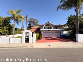 Building Photo - 2475 Unicornio St