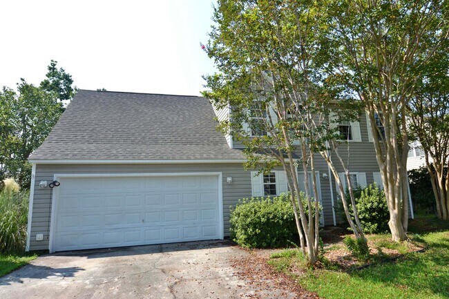 Foto del edificio - 5126 Honeydew Ln