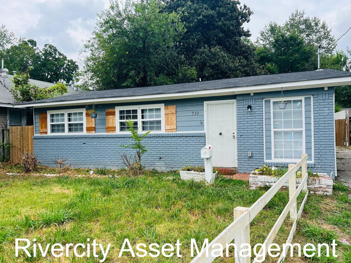 Foto principal - 710 Hudson St