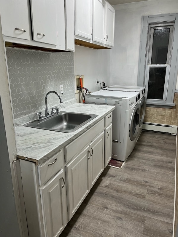 Building Photo - 661 Millbury St