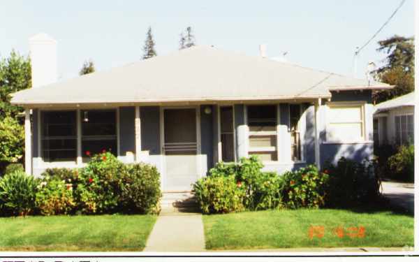 Building Photo - 935-937 Menlo Ave