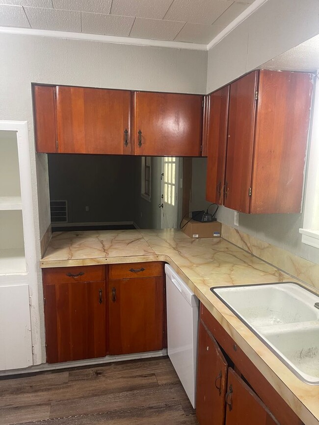 Building Photo - 108 Belle Haven Dr