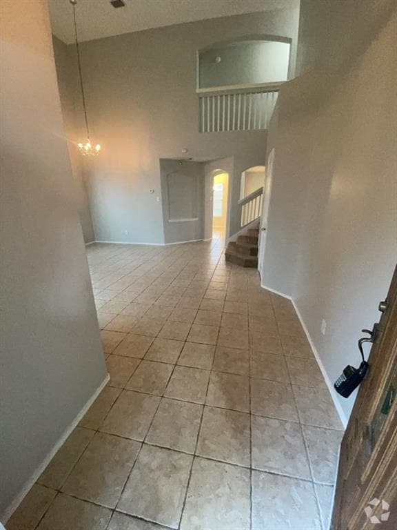 Building Photo - 20911 Southvine Ct