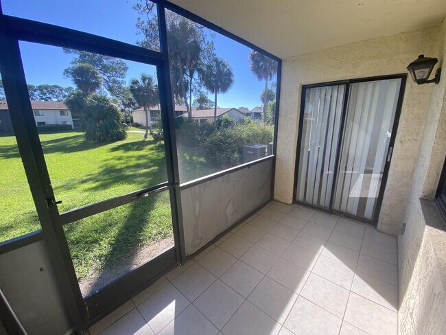 Foto del edificio - 1515 Huntington Ln