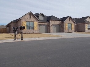 Building Photo - 2020 102nd St
