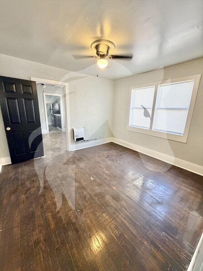 Foto del edificio - 334 S Pine St