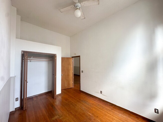 Foto del edificio - 415 Jay St