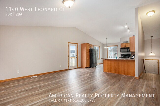 Foto del edificio - 1140 W Leonard Ct